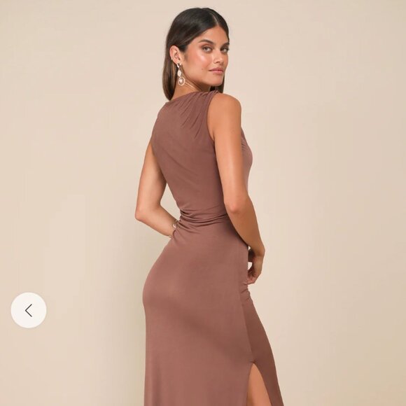 (NWT) Lulus Brown Ruched Maxi Dress - Picture 3 of 5